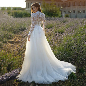 Boho Wedding Dresses Brides V Neck Modest Buttons Bridal Dress Long Sleeve A-Line Appliqued Lace Bridal Gown Customized
