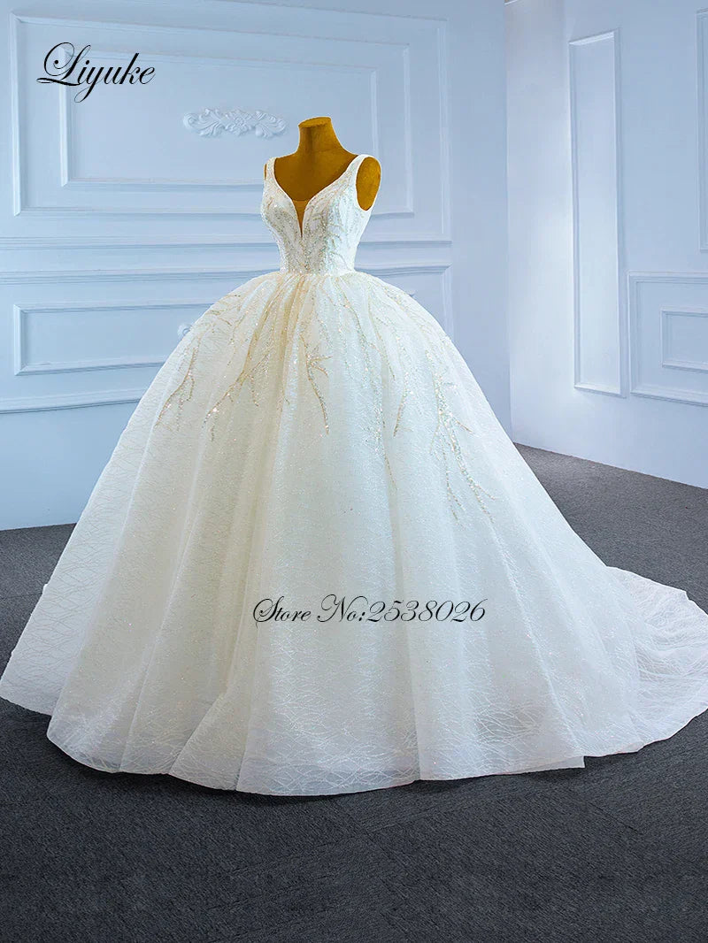 Liyuke Elegant Style Spaghetti Straps Ball Gown Wedding Dress Of Stunning Appliques Lace Bridal Skirts