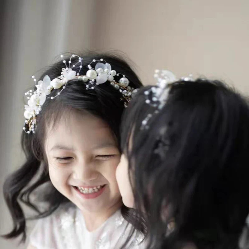 New Fashion Crystal Hair Band Headbands for Women Girls Handmade Wedding Hair Accessories White Pearl Flower Tiaras Crowns