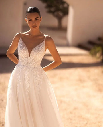 Graceful Ivory Boho Wedding Dresses Backless Appliqued Lace Princess Tulle Bridal Gowns vestido de novia Bride Dress