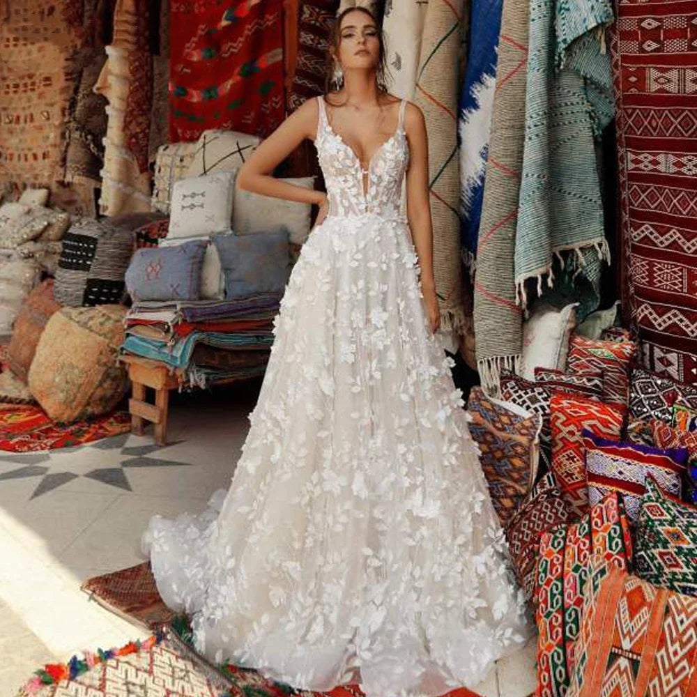 Flavinke customized Lace 3D Flowers Appliques sleeveless Wedding Dresses V-neck Backless Wedding Gown Vestido De Noiva