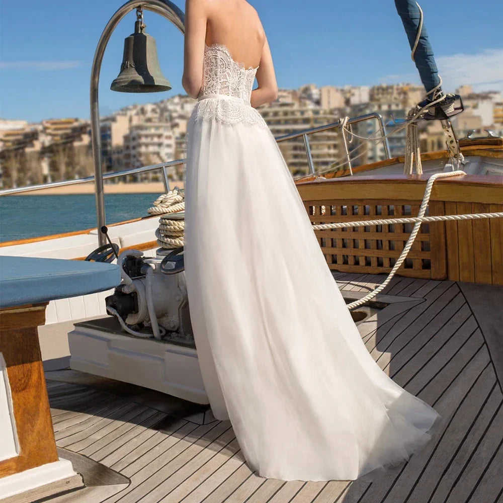 Sleeveless tulle formal - side