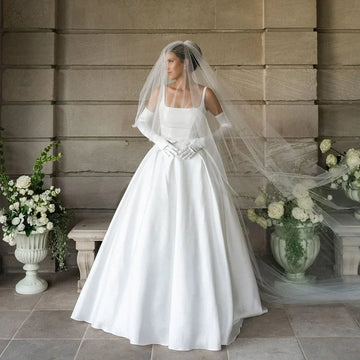 A Line Wedding Dresses Women's Square Neck Bridal Gowns Formal Bride Dress Sleeveless Satin Wedding Party Dress Customized