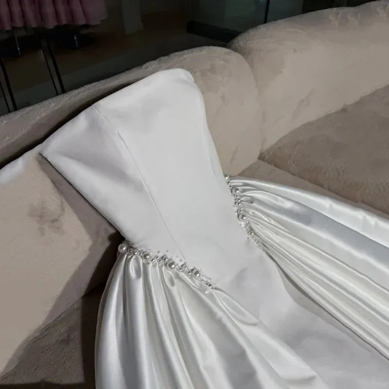 Gorgeous A-line satin strapless pearls floor-length formal wedding dress bridal gown