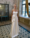 Wedding dress - neckline