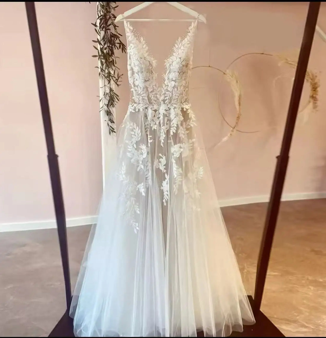 Customized  Sexy Backless Wedding Dress A-Line Lace Applique Beaded Tulle Wedding Gowns Trouwjurk Bridal Dress Vestido De Novia