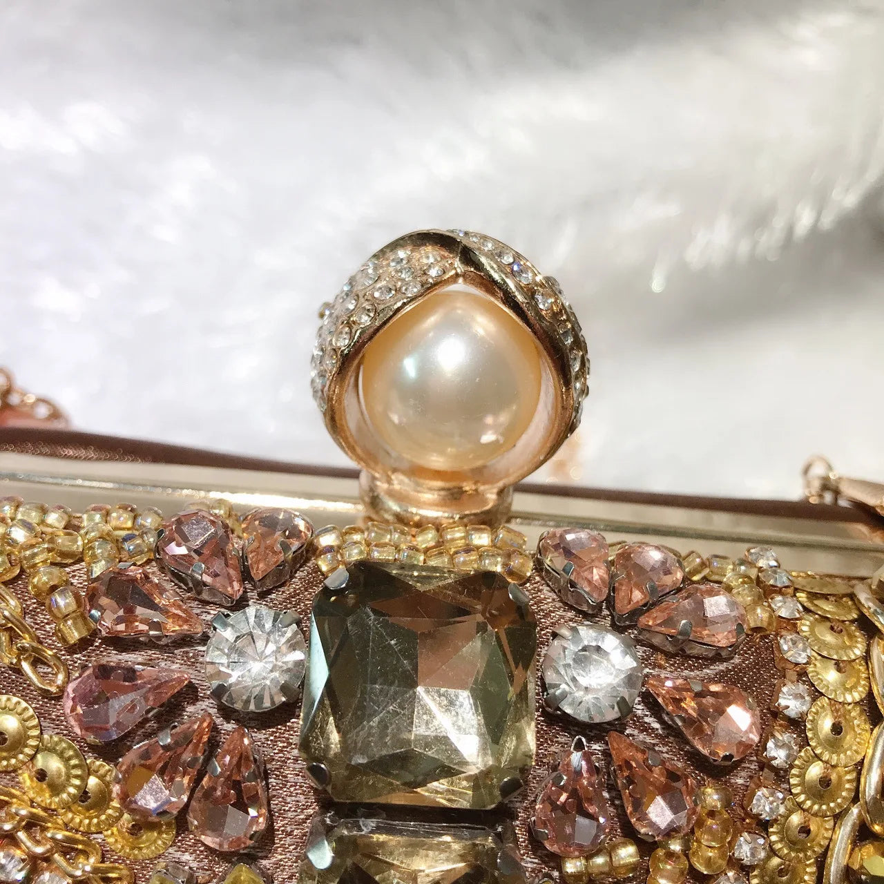 New Water Diamond Handbag Crystals Evening Clutch Bags Luxury Women Wedding Party Purse Ball Handbags Rhinestone Mini heart bag