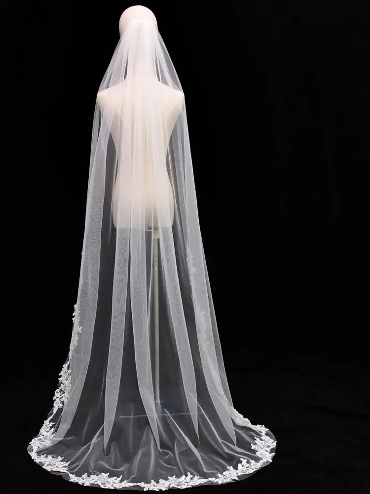 TOPQUEEN Wedding Veil Soft Single Tier Lace Edge Bridal Veil Wedding Long Train Ivory Thin Scallop Lace Embroidered Sequin V47
