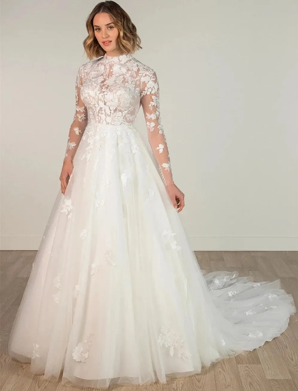 Elegant A-line lace wedding dress 2026 high neck lace flowers appliques tulle backless bridal gown