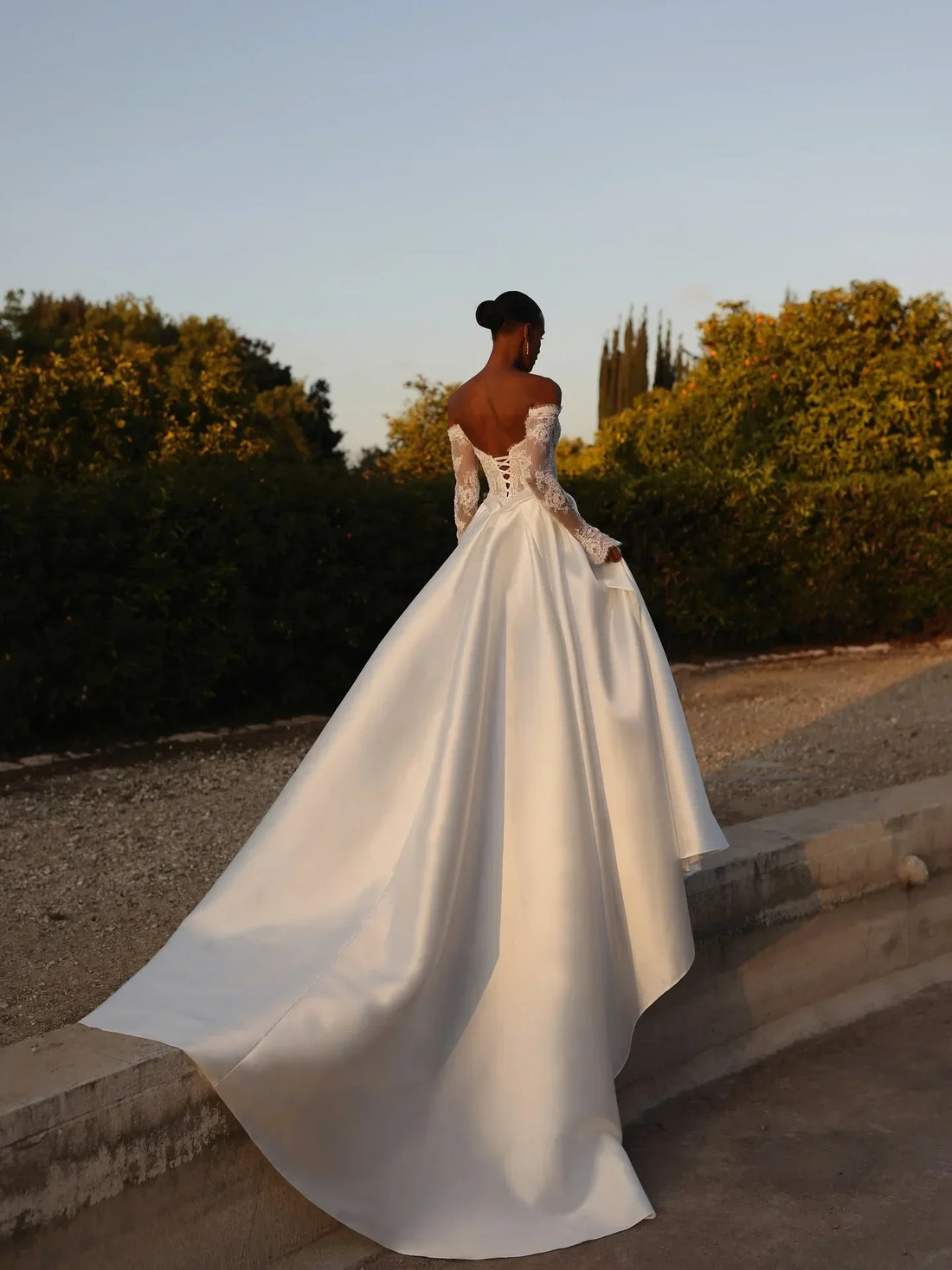 customized Satin Wedding Dress Corset Ball Gown Dresses For Bride Off Shoulder Lace Long Sleeve Elegantes Vestidos De Novia