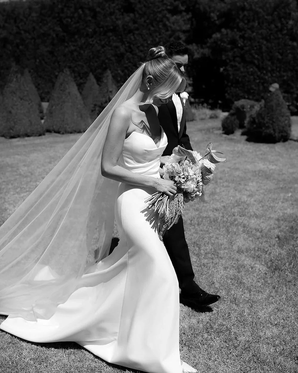 Simple Wedding Dresses Mermaid Backless Sweetheart Sexy Side Slit Bridal Gown Women Civil - Image 1