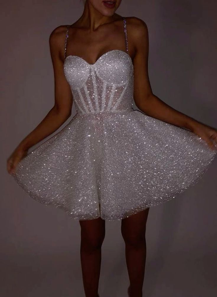 Sweetheart Sparkly A Line Wedding Dresses Short Mini Spaghetti Straps Bridal Gown Open Back Pleats Above Knee Bride Dress