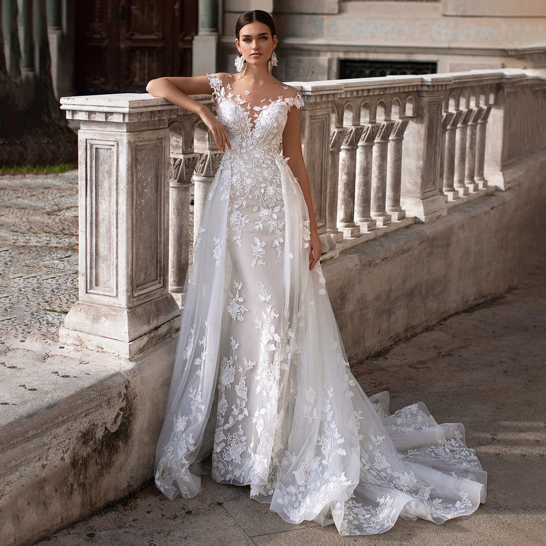 Romantic scoop neck cap sleeve mermaid wedding dress gorgeous appliques detachable train princess bridal dress