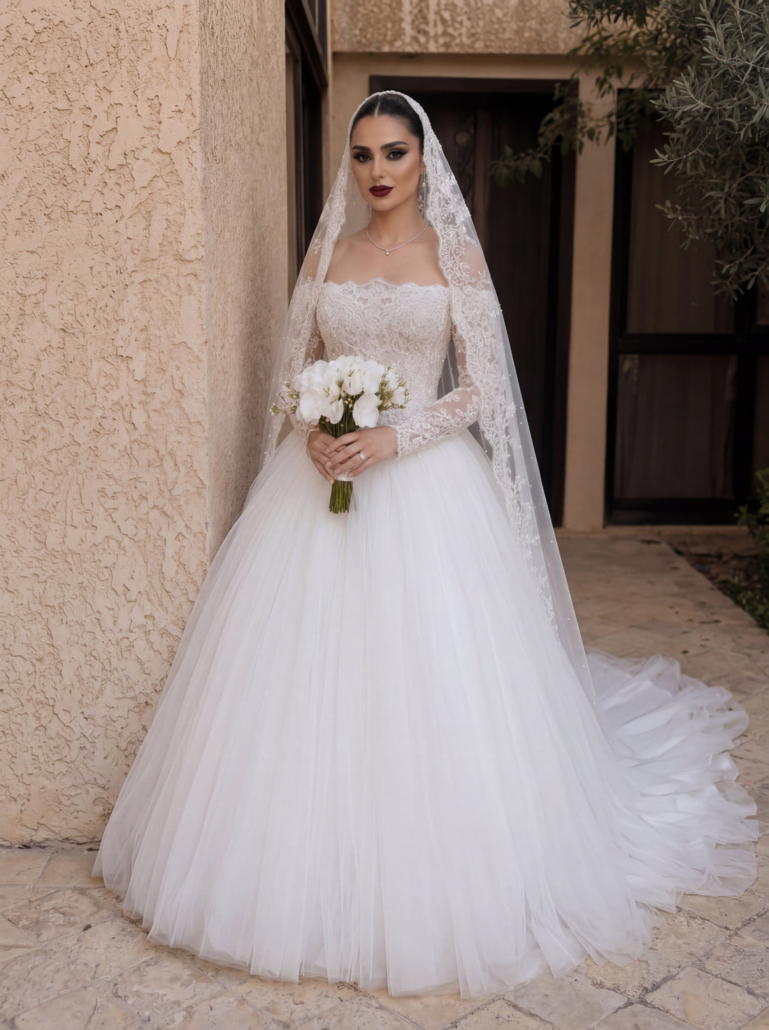 Luxury Lace Ball Gown Wedding Dress with Long Sleeves – Elegant Princess Bridal Gown, Romantic Modest Wedding Dress for Bride